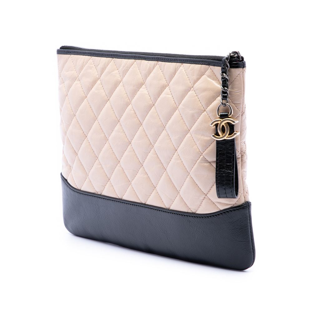 Pre-Loved Chanel Medium Aged Calfskin Gabrielle O Case Clutch - Picture 2 of 6